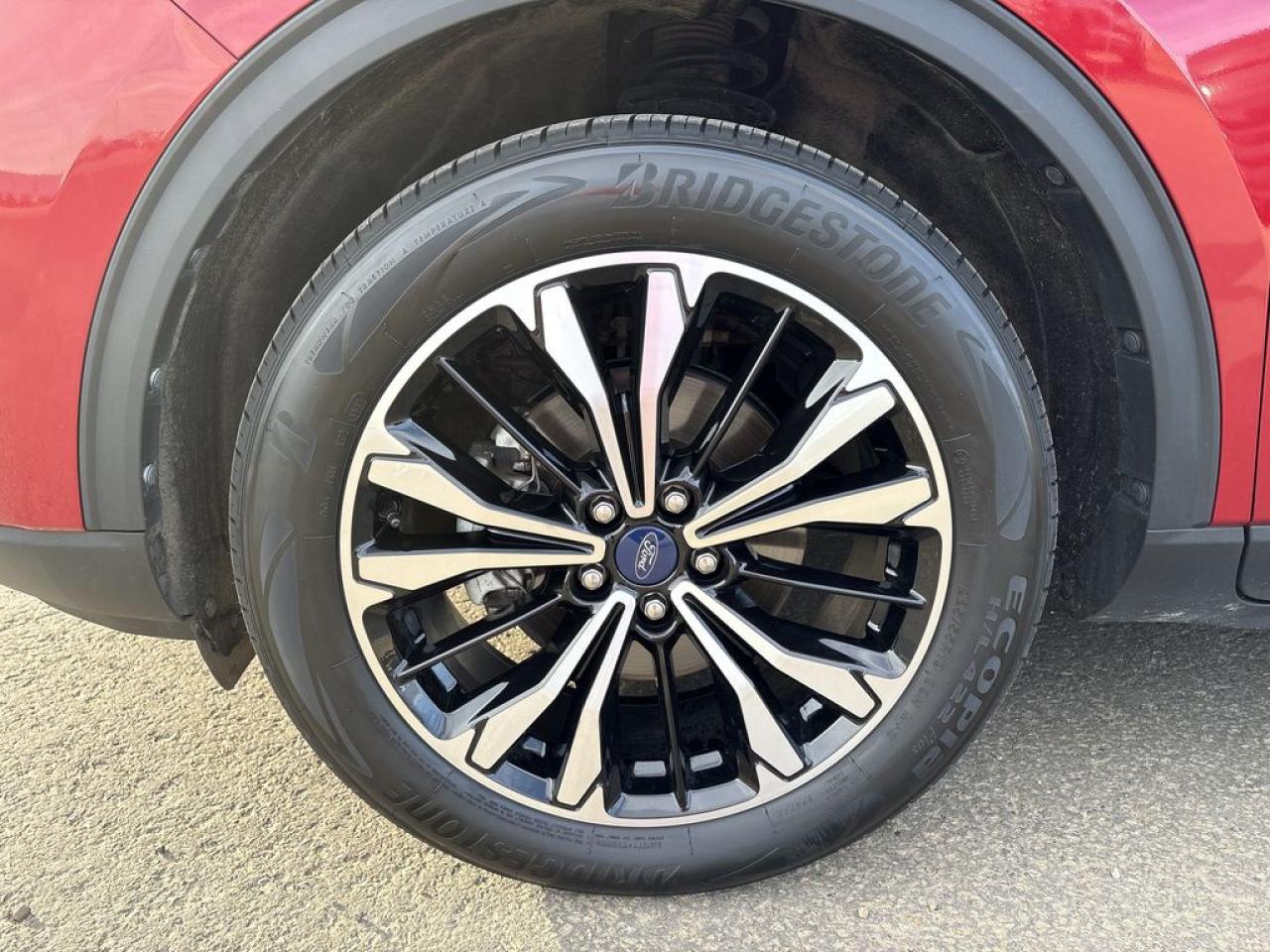 2021 Ford Escape SEL Photo5
