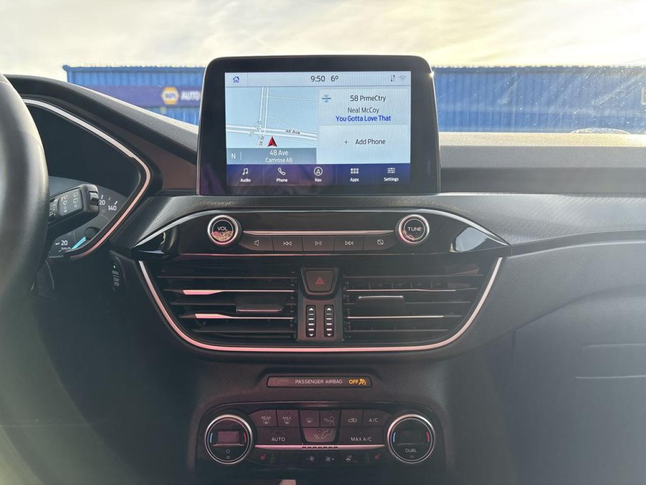 2021 Ford Escape SEL Photo5