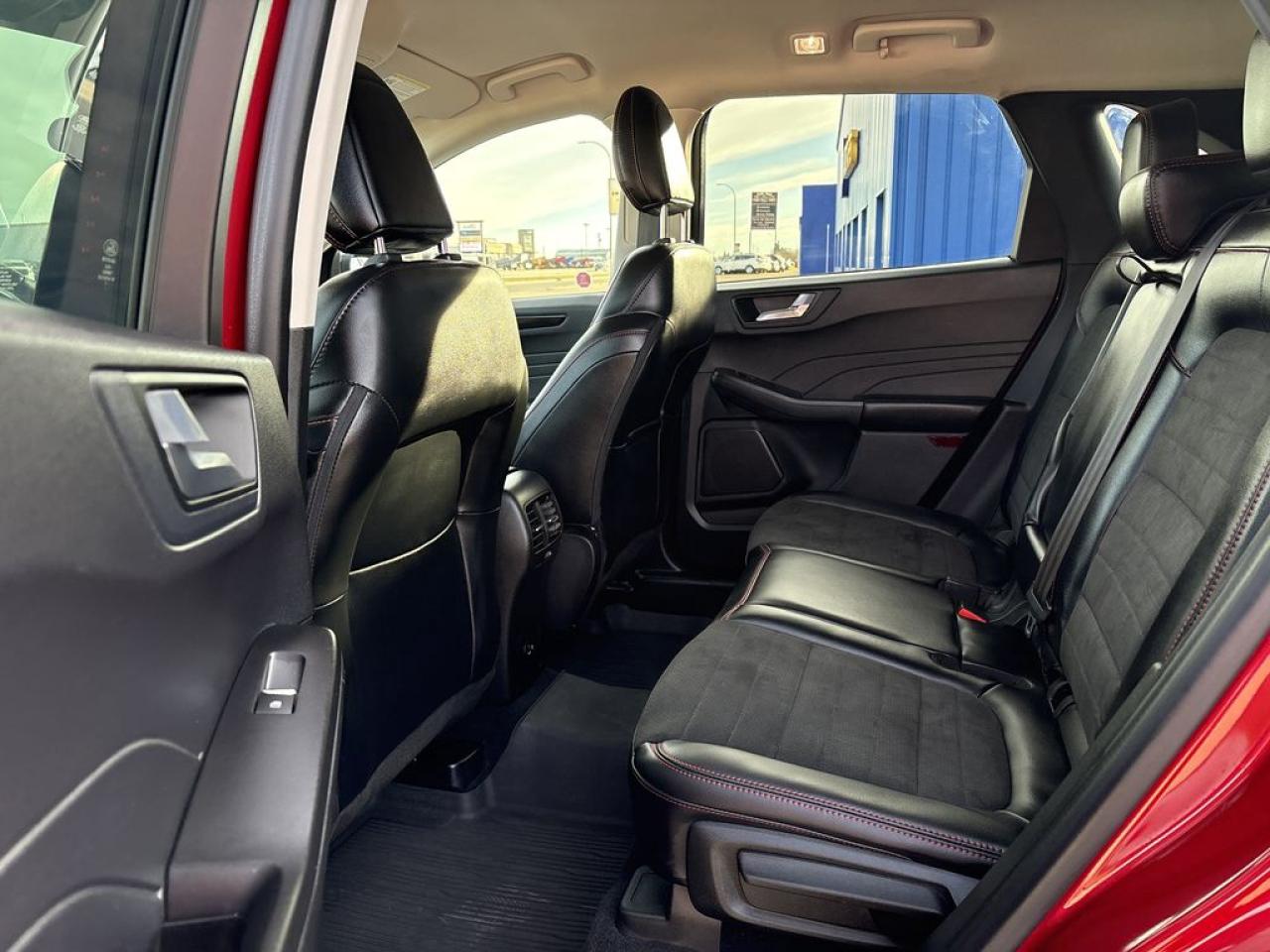2021 Ford Escape SEL Photo5