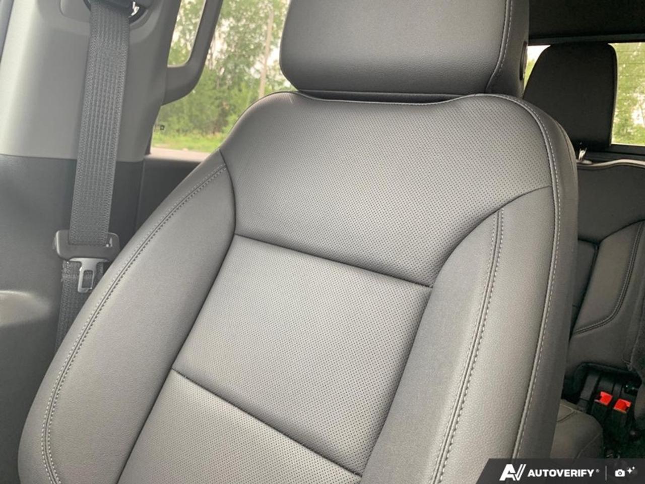 2026 GMC Sierra 2500 HD SLT  - Leather Seats - Sunroof Photo