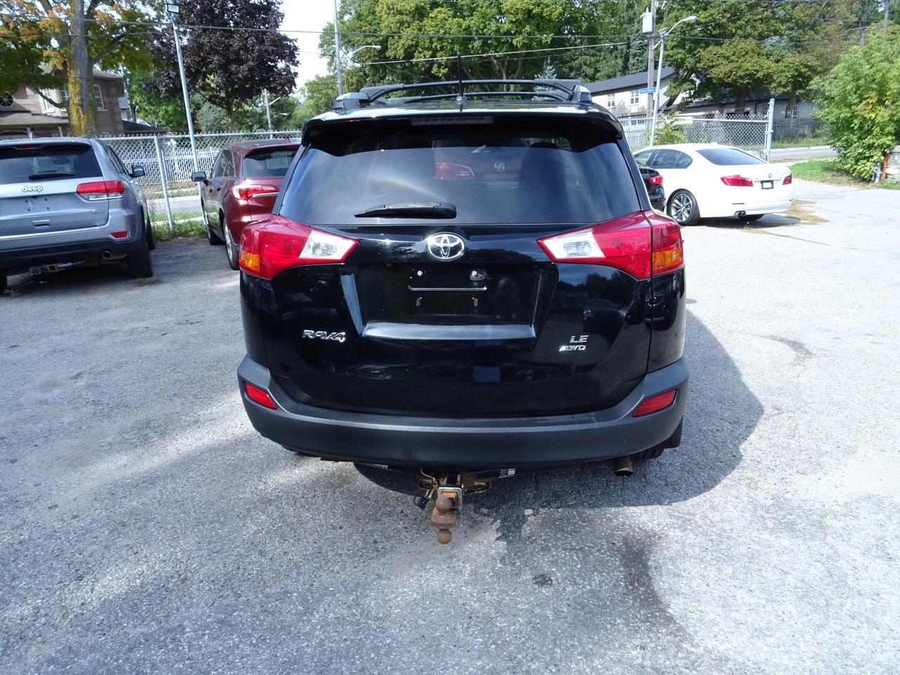 2013 Toyota RAV4 LE - Photo #7