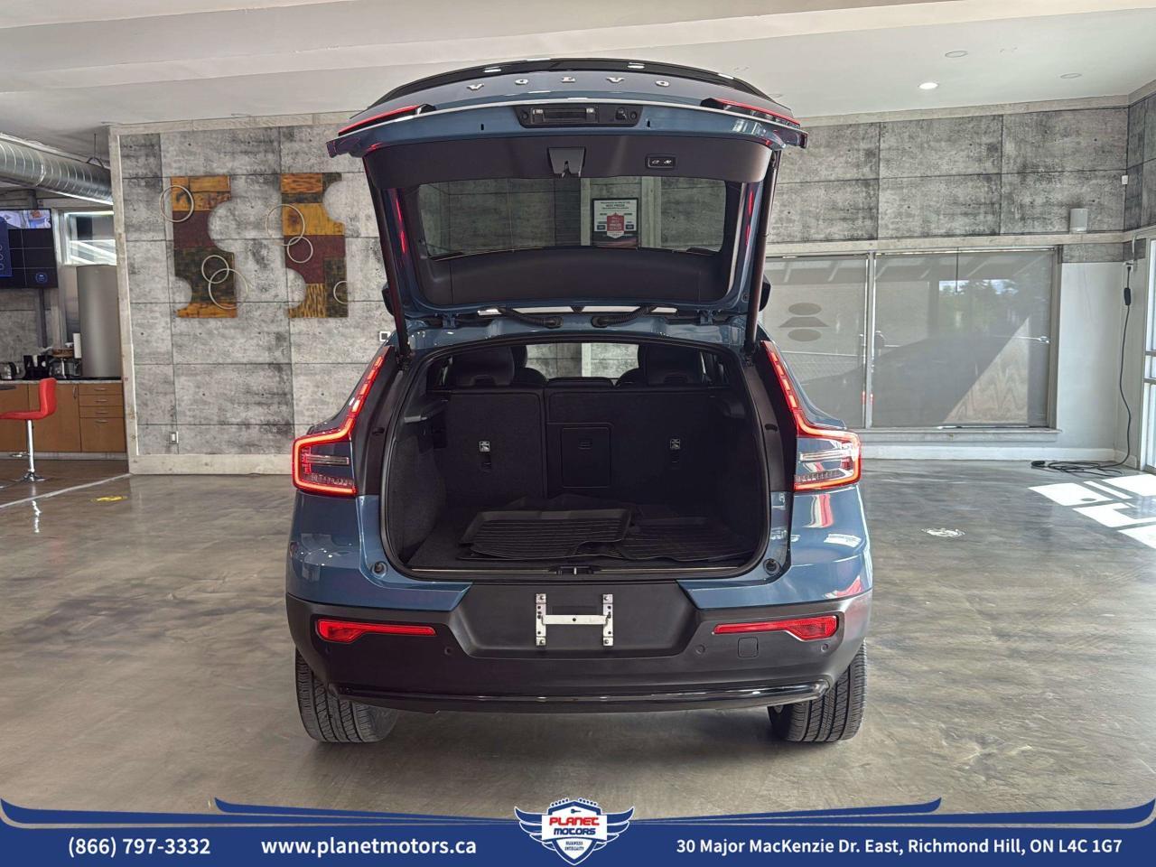 2023 Volvo C40 Recharge Pure Electric Pure Electric Plus Twin eAWD/NO ACCIDENT/CLEAN CARFAX/ONE OWNER Photo