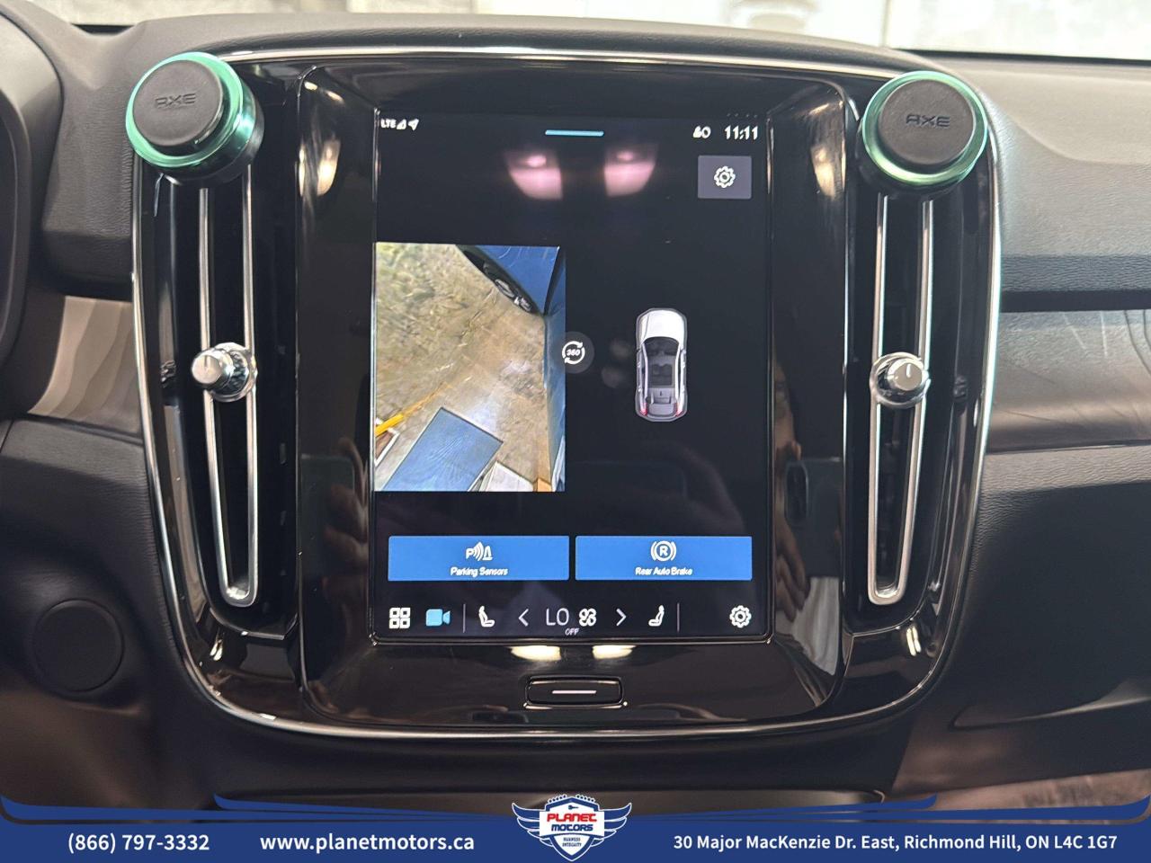 2023 Volvo C40 Recharge Pure Electric Pure Electric Plus Twin eAWD/NO ACCIDENT/CLEAN CARFAX/ONE OWNER Photo