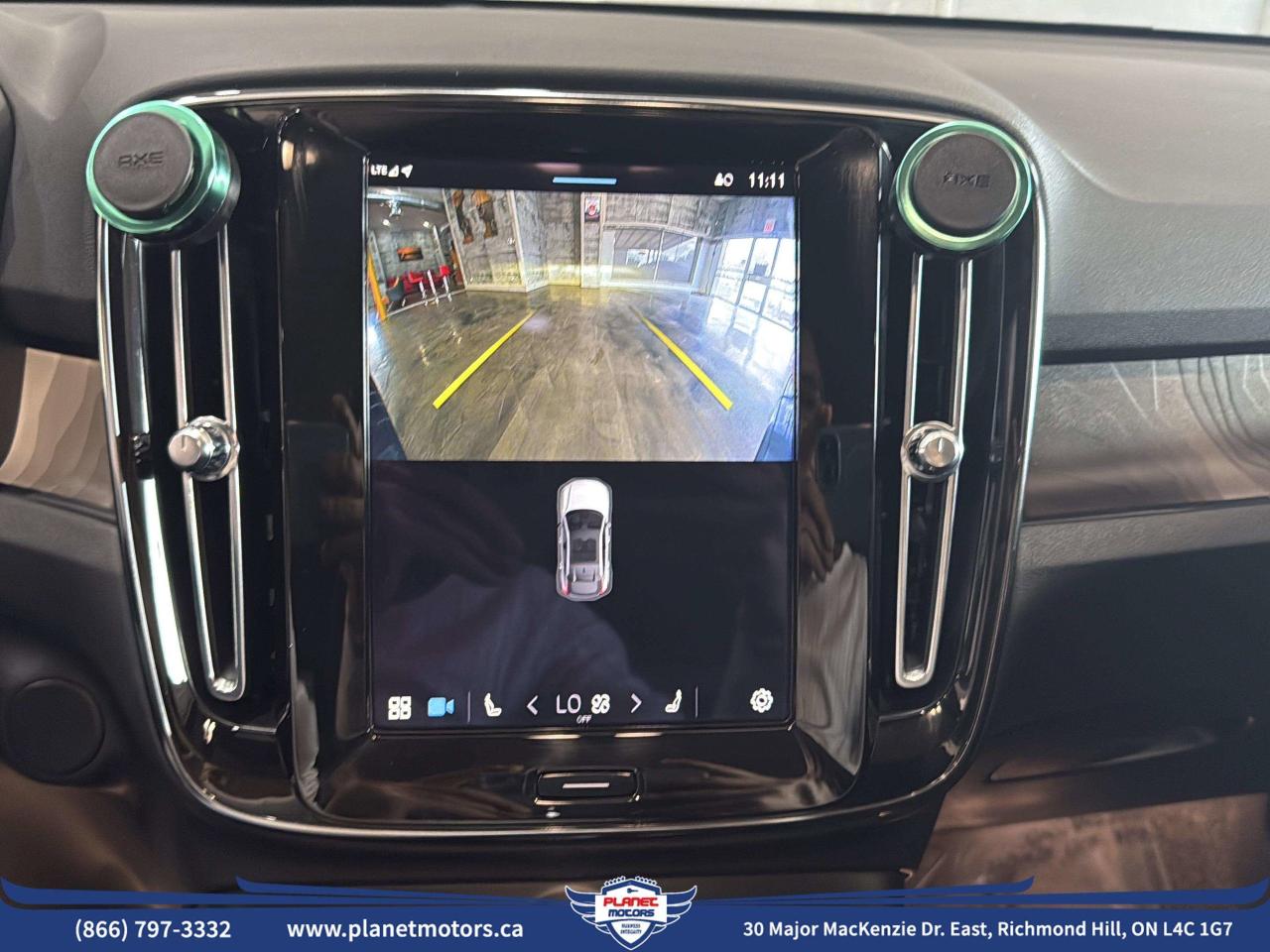 2023 Volvo C40 Recharge Pure Electric Pure Electric Plus Twin eAWD/NO ACCIDENT/CLEAN CARFAX/ONE OWNER Photo