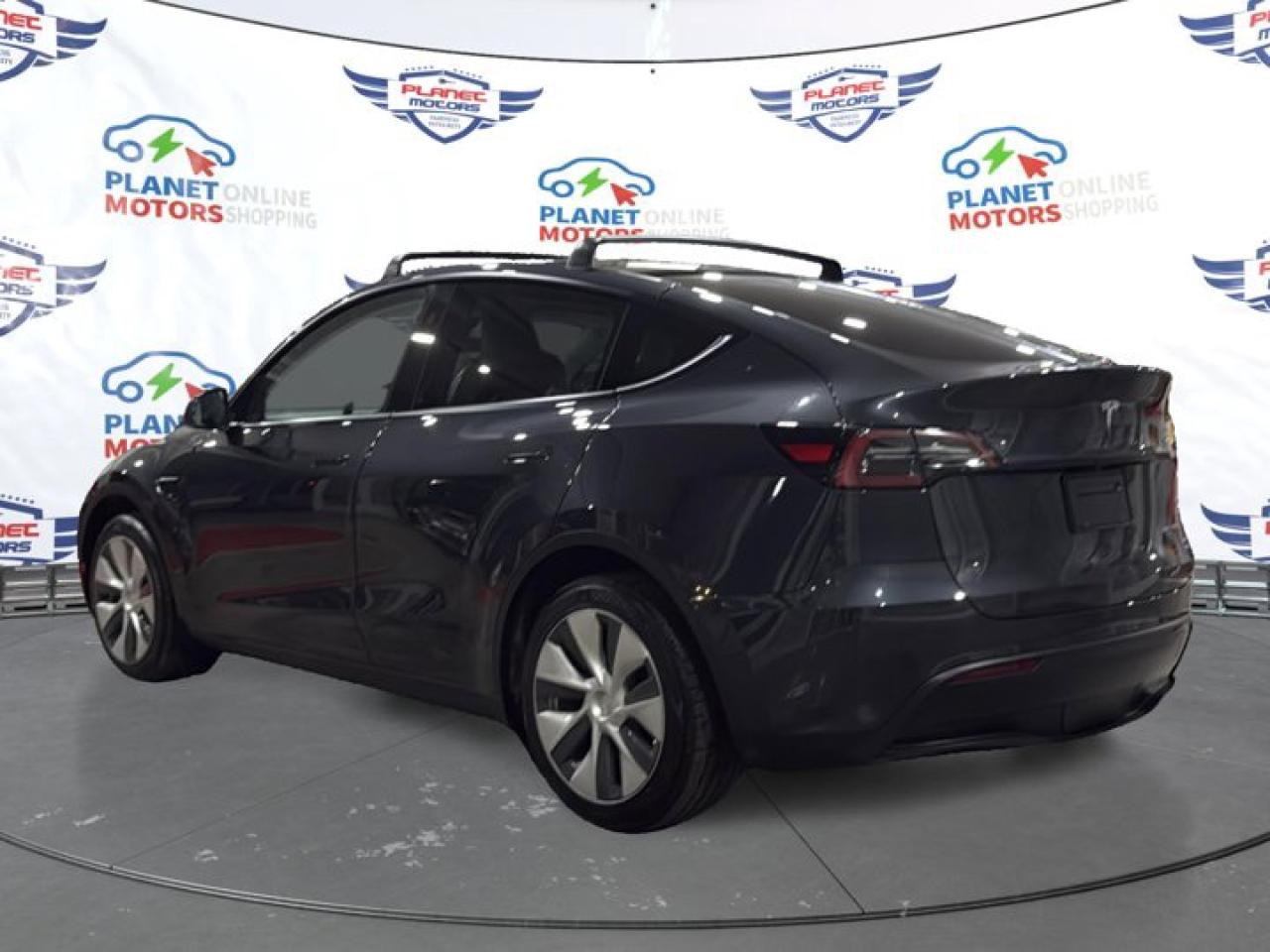 2024 Tesla Model Y LONG RANGE - Photo #7