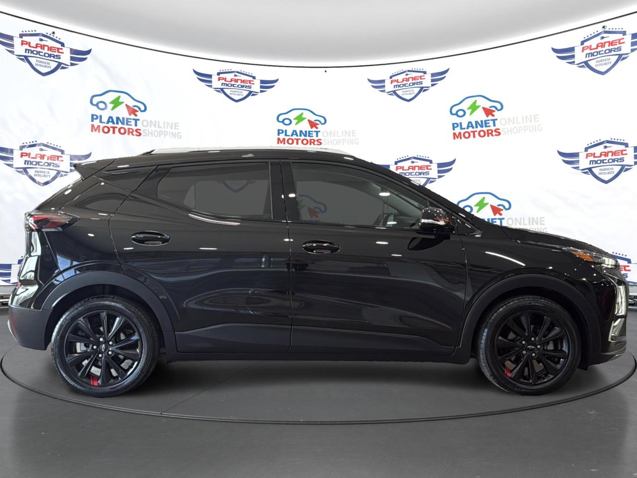 2023 Chevrolet Bolt EUV LT RED LINE EDITION/ONE OWNER/NO ACCIDENT Photo3