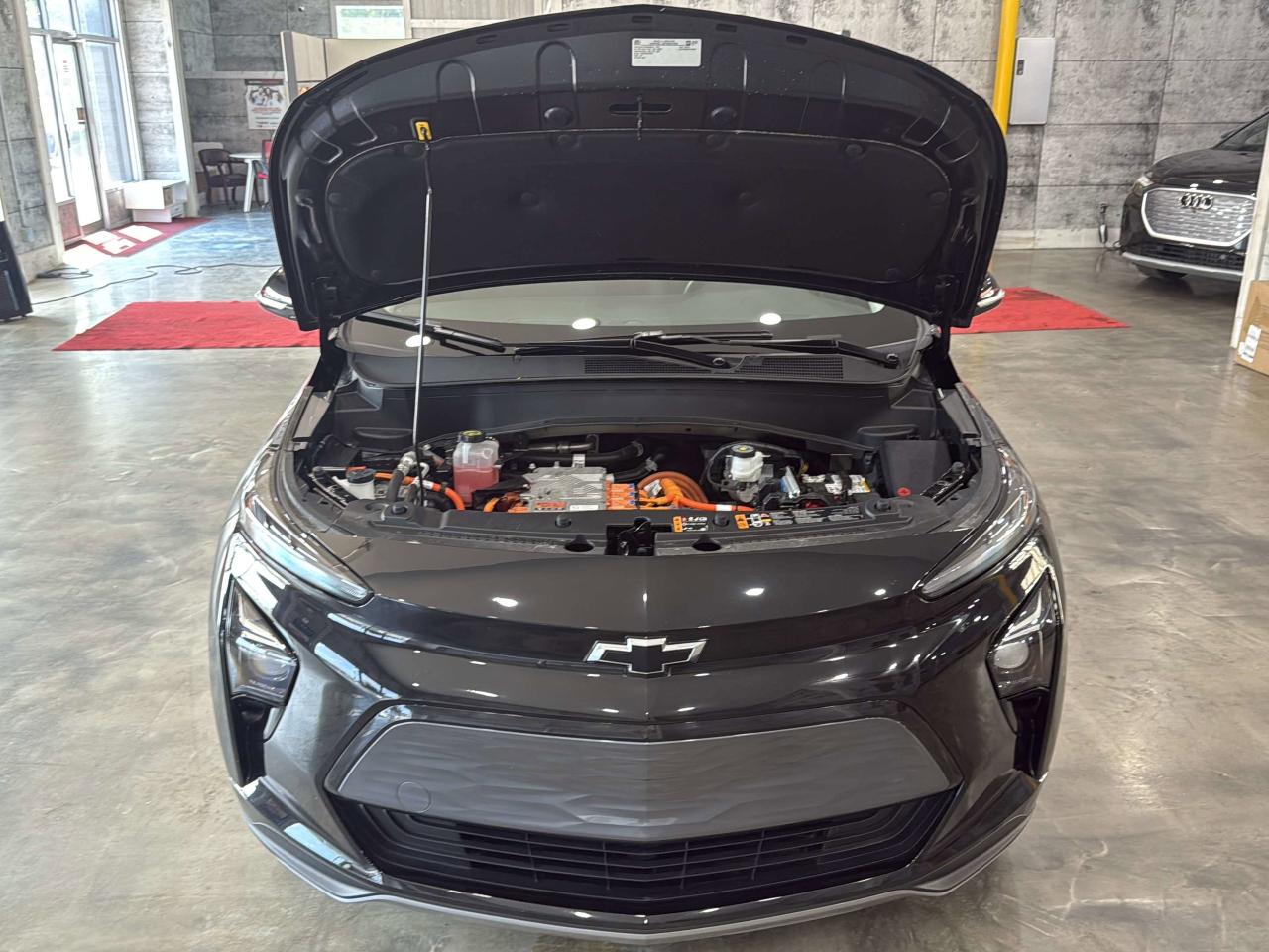 2023 Chevrolet Bolt EUV LT RED LINE EDITION/ONE OWNER/NO ACCIDENT Photo