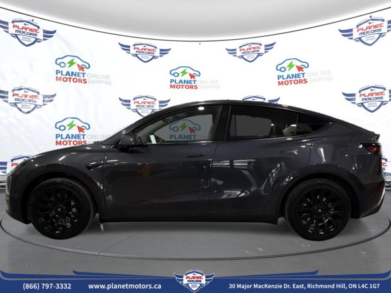 2024 Tesla Model Y RWD - Photo #8