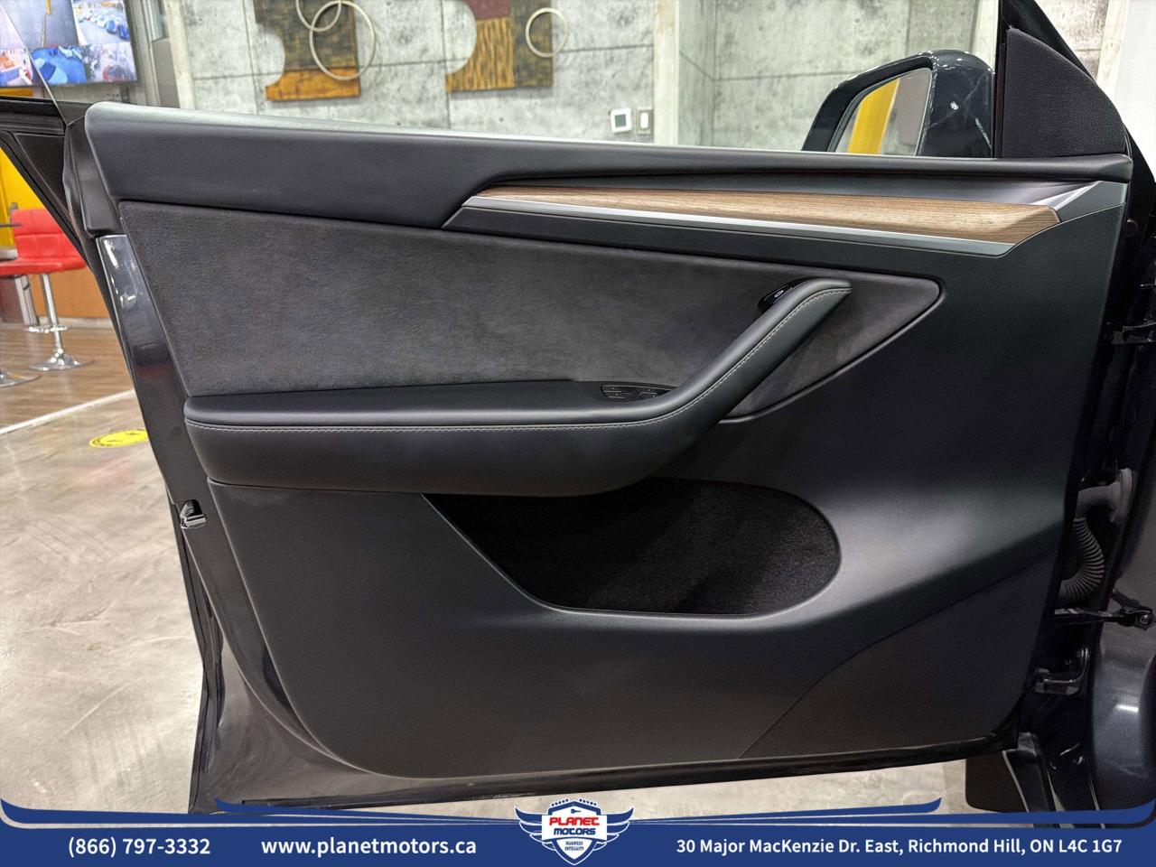 2024 Tesla Model Y RWD Photo