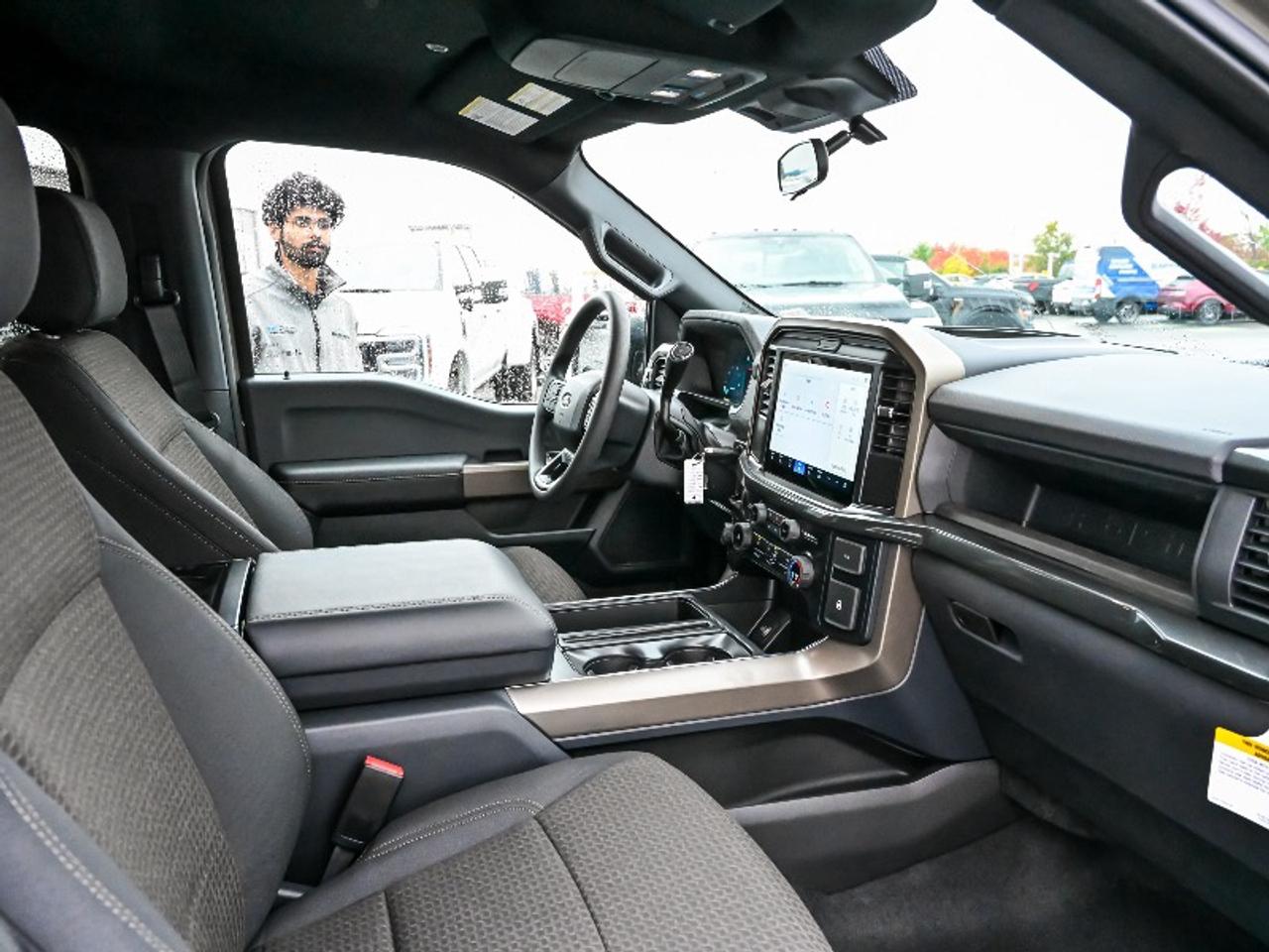 2025 Ford F-150 STX Photo