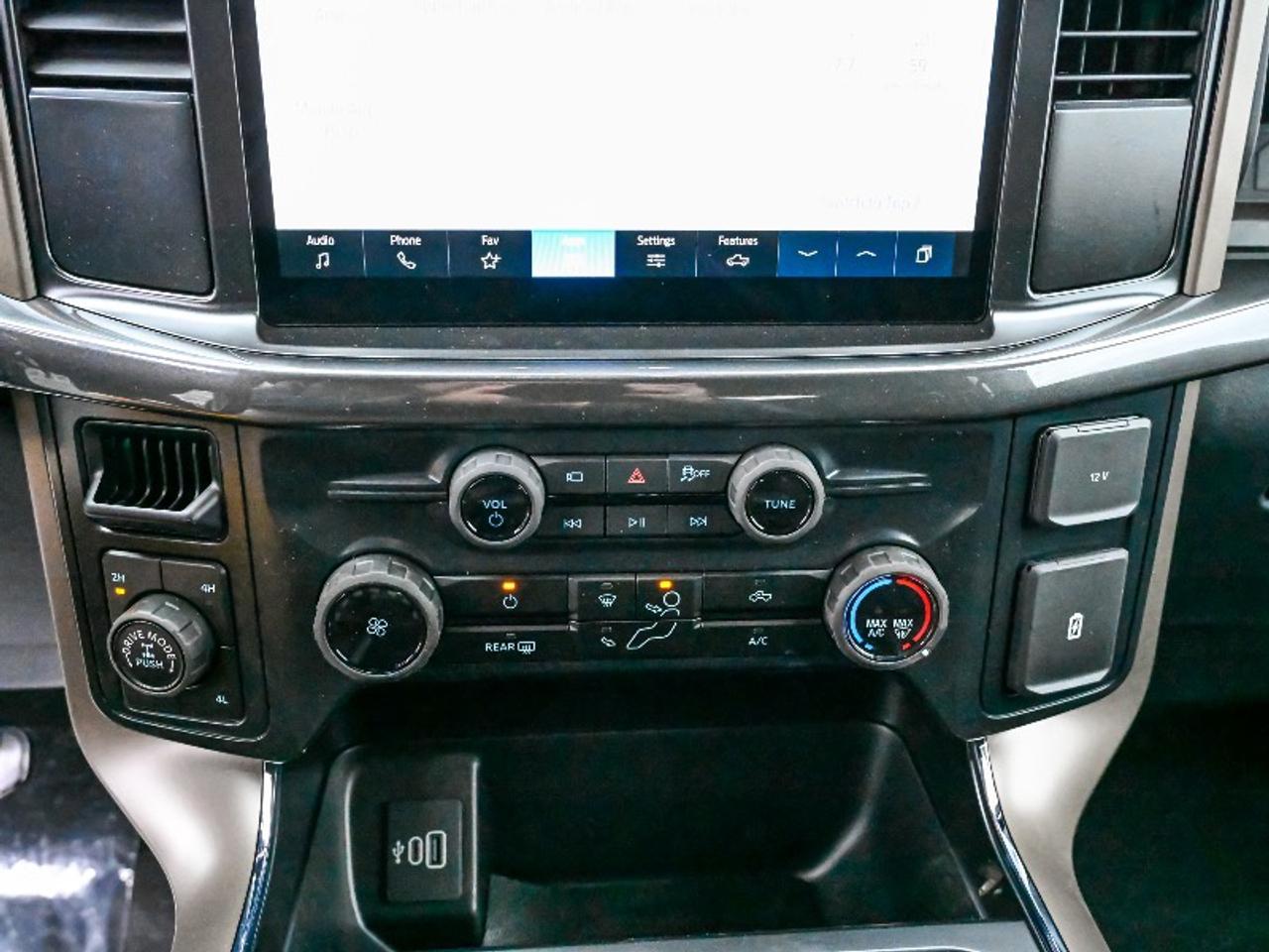 2025 Ford F-150 STX Photo