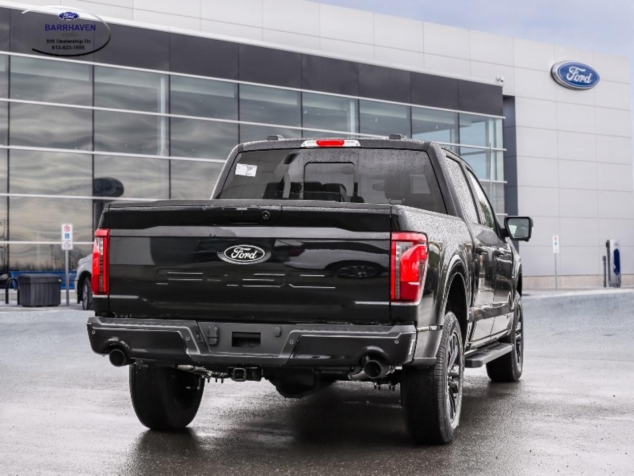 2025 Ford F-150 XLT Photo2