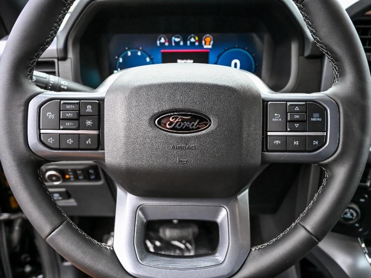 2025 Ford F-150 XLT Photo