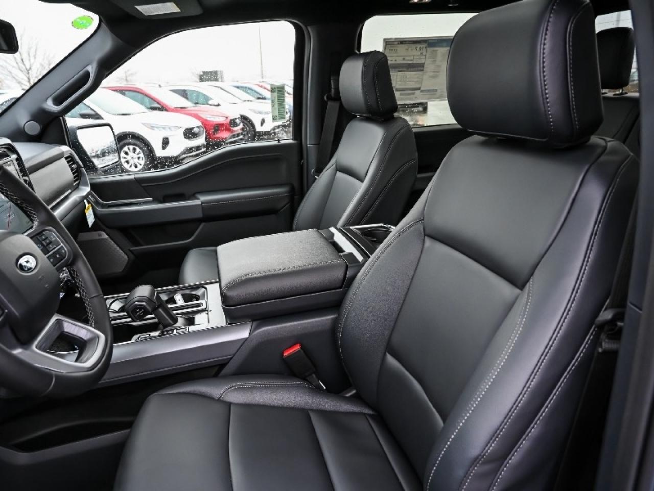 2025 Ford F-150 XLT Photo