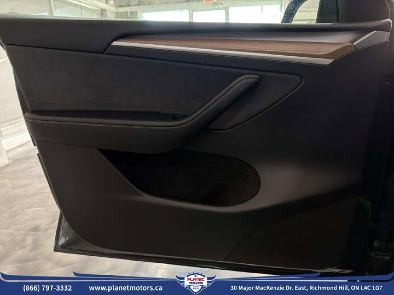 2025 Tesla Model Y Long Range AWD - Photo #18