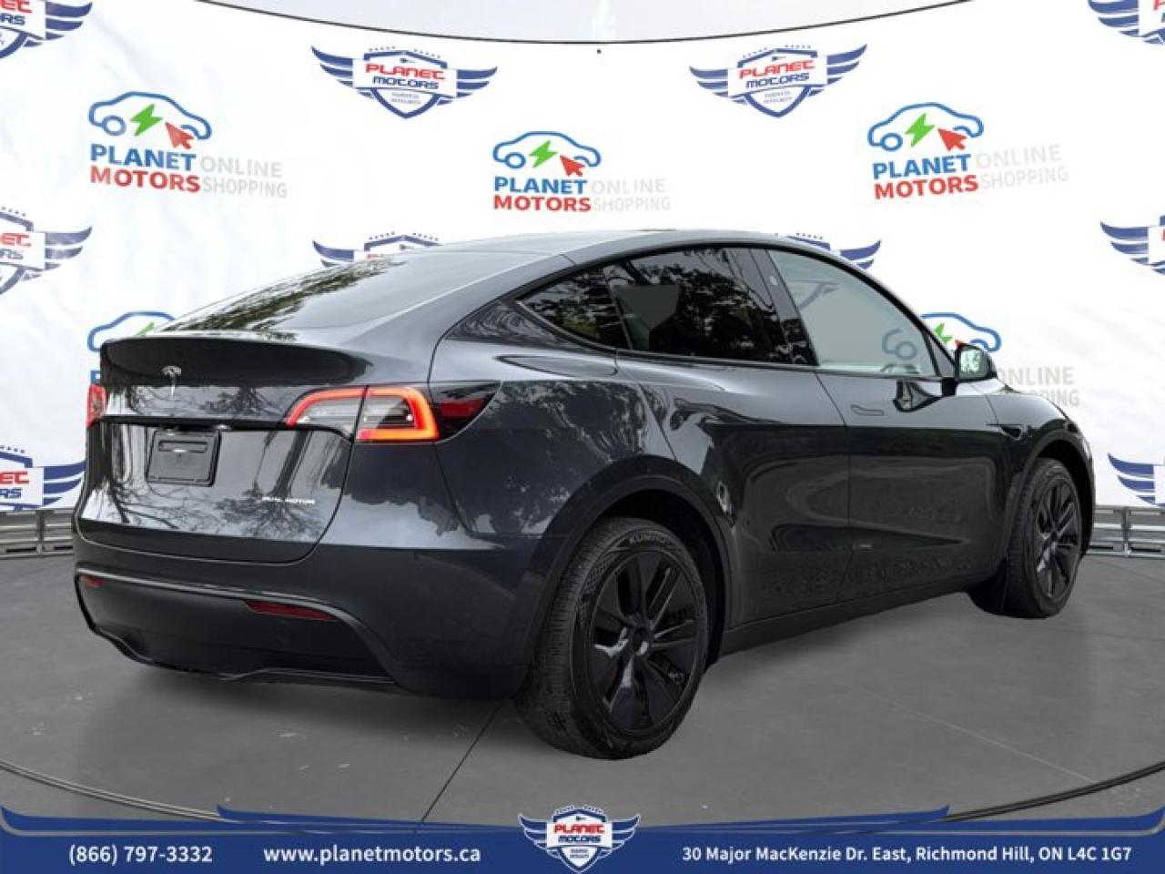 2024 Tesla Model Y LONG RANGE Photo4