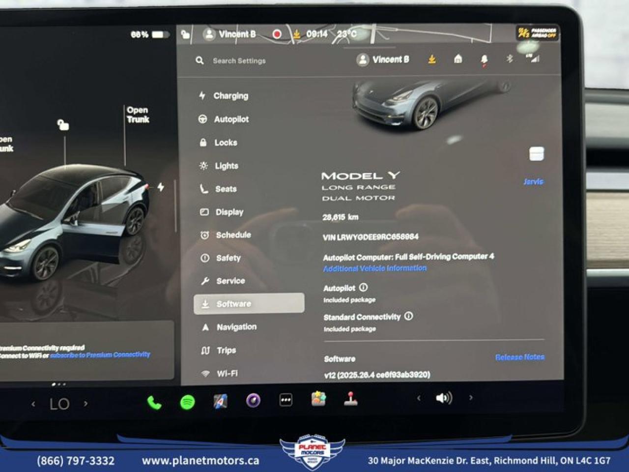 2024 Tesla Model Y LONG RANGE - Photo #20