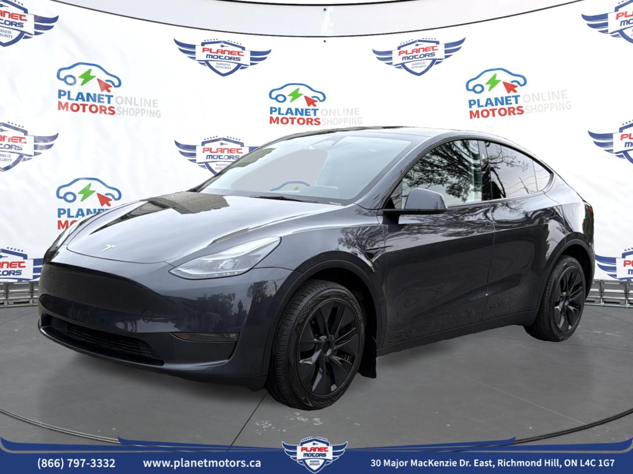 2024 Tesla Model Y LONG RANGE Photo