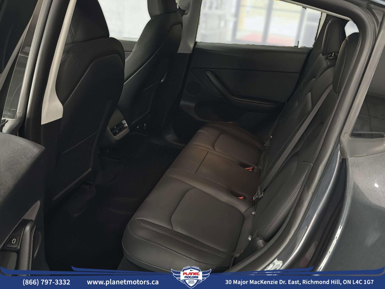 2024 Tesla Model Y LONG RANGE Photo