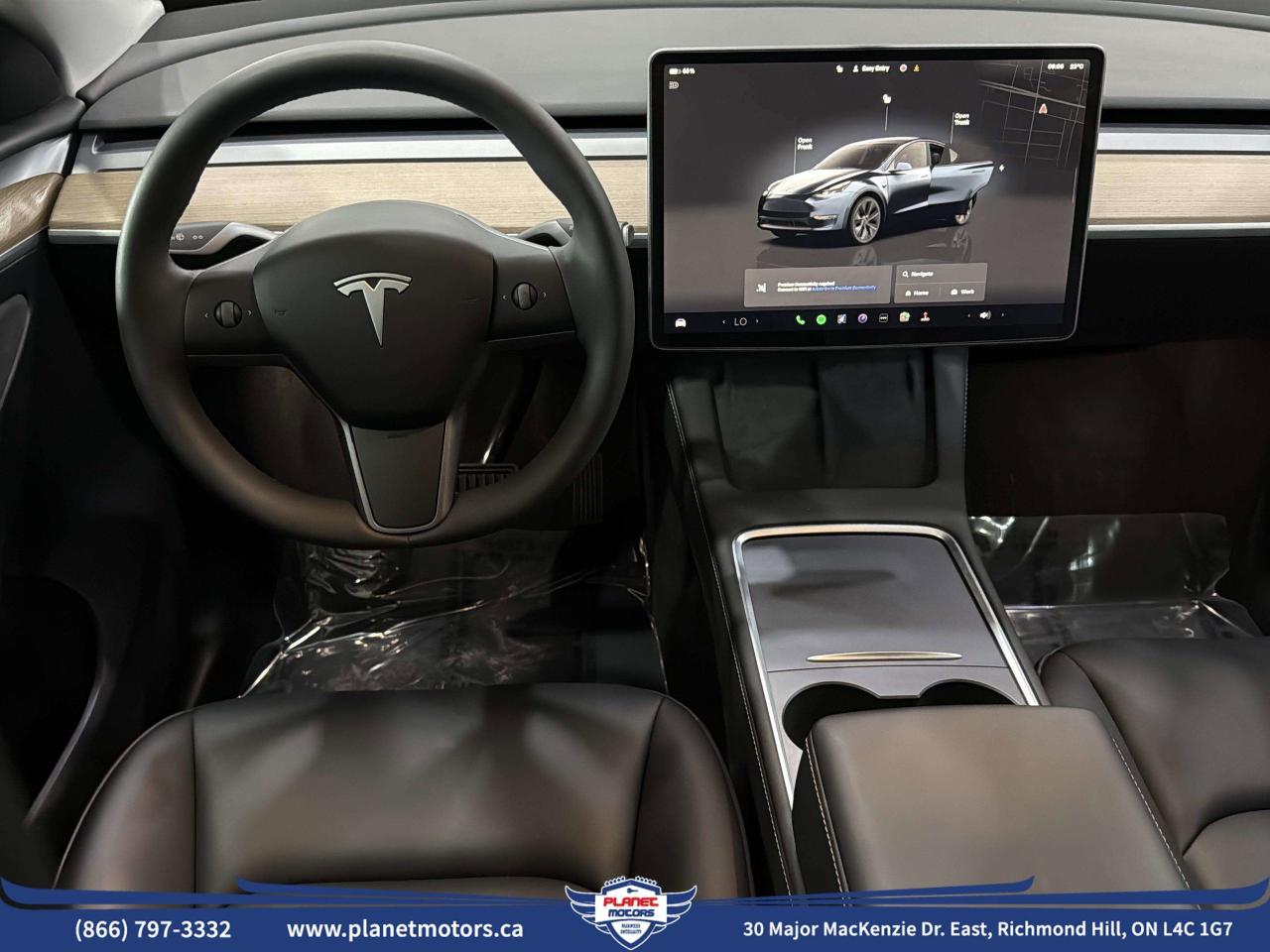2024 Tesla Model Y LONG RANGE Photo