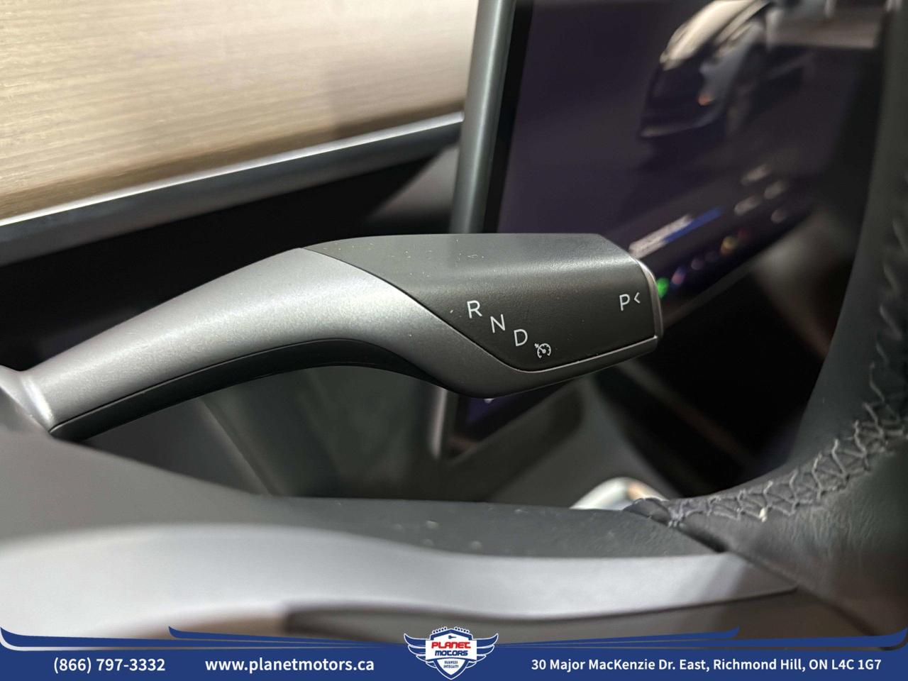 2024 Tesla Model Y LONG RANGE Photo