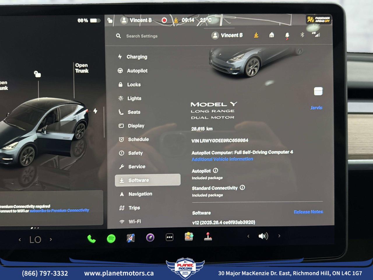 2024 Tesla Model Y LONG RANGE Photo