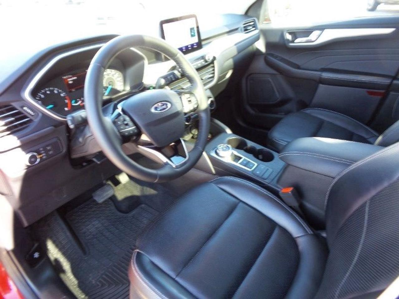 2022 Ford Escape SEL, AWD, LEATHER, PANO ROOF, NAVIGATION! Photo