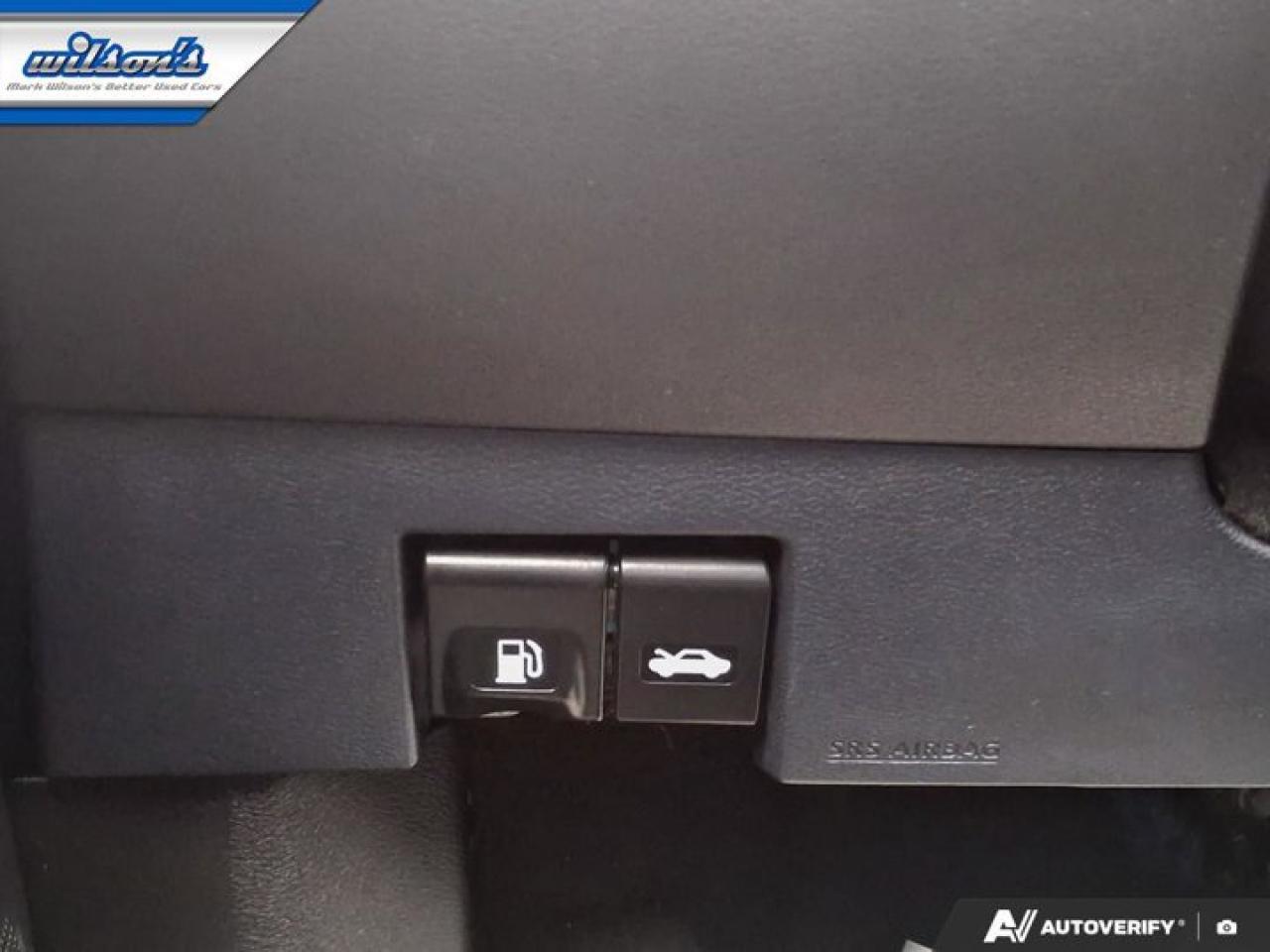 2022 Nissan Versa SV | Heated Seats | CarPlay + Android | BSM | Alloy Wheels | Rear Camera | and More ! Photo