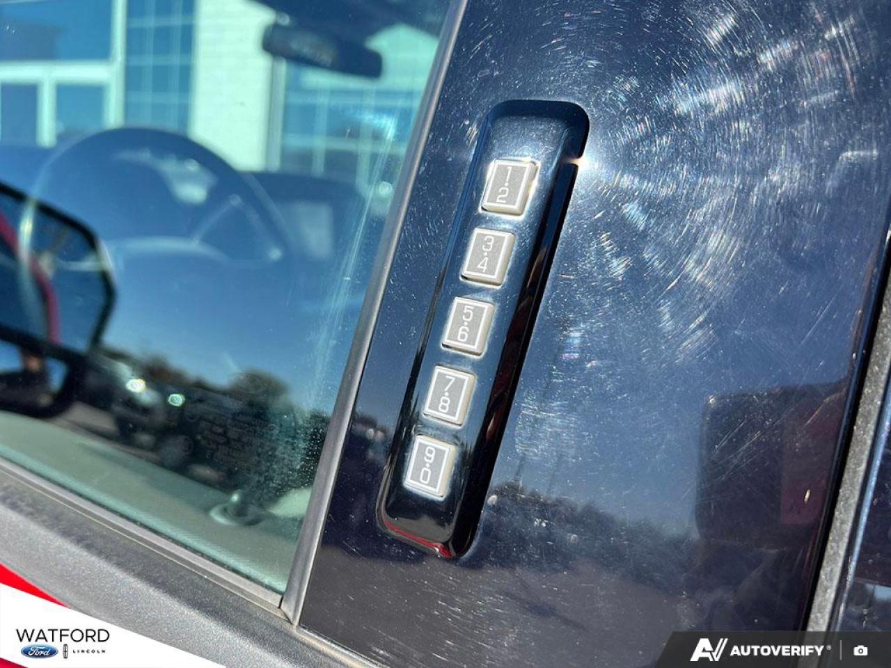 2022 Ford F-150 XLT 4WD SuperCrew 6.5' Box Photo