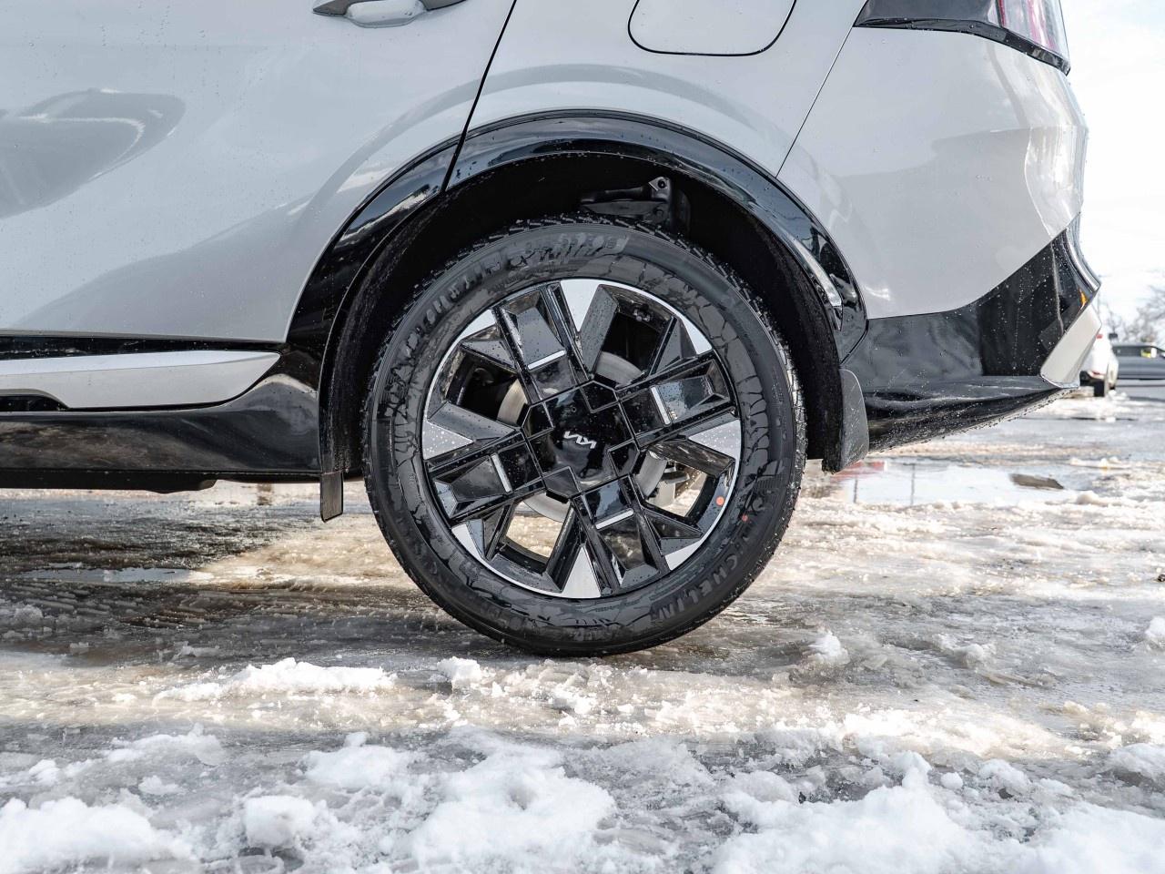 2026 Kia Sportage EX Premium AWD w/Red Interior Photo