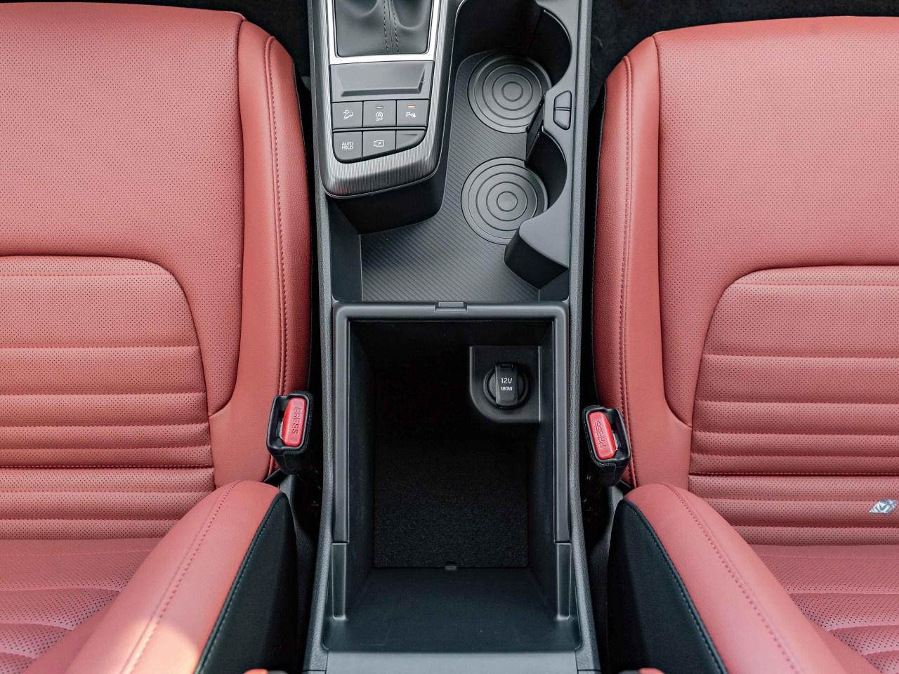 2026 Kia Sportage EX Premium AWD w/Red Interior Photo