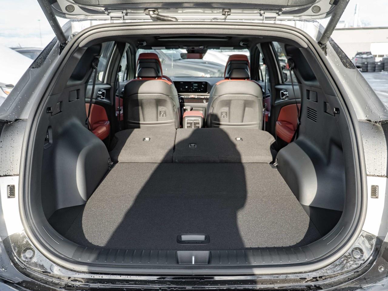 2026 Kia Sportage EX Premium AWD w/Red Interior Photo