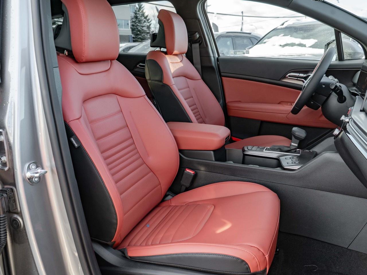 2026 Kia Sportage EX Premium AWD w/Red Interior Photo