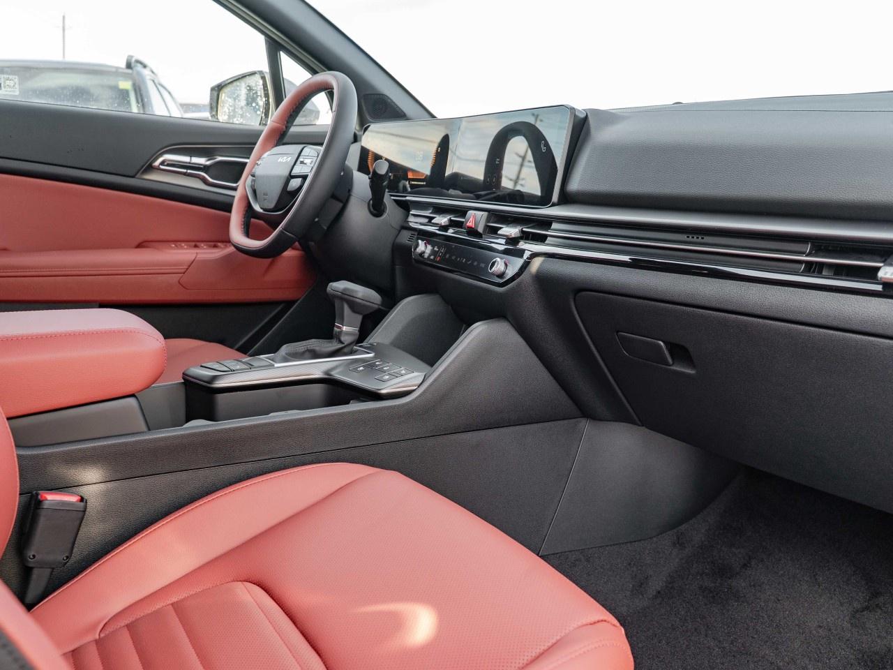 2026 Kia Sportage EX Premium AWD w/Red Interior Photo