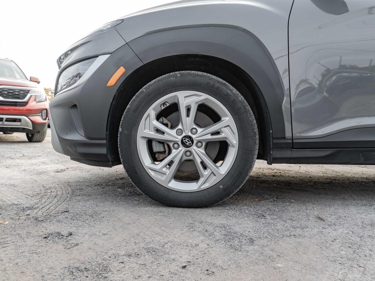 2022 Hyundai KONA 2.0L Preferred AWD w/Sun & Leather Package Photo