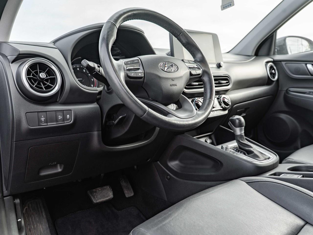 2022 Hyundai KONA 2.0L Preferred AWD w/Sun & Leather Package Photo