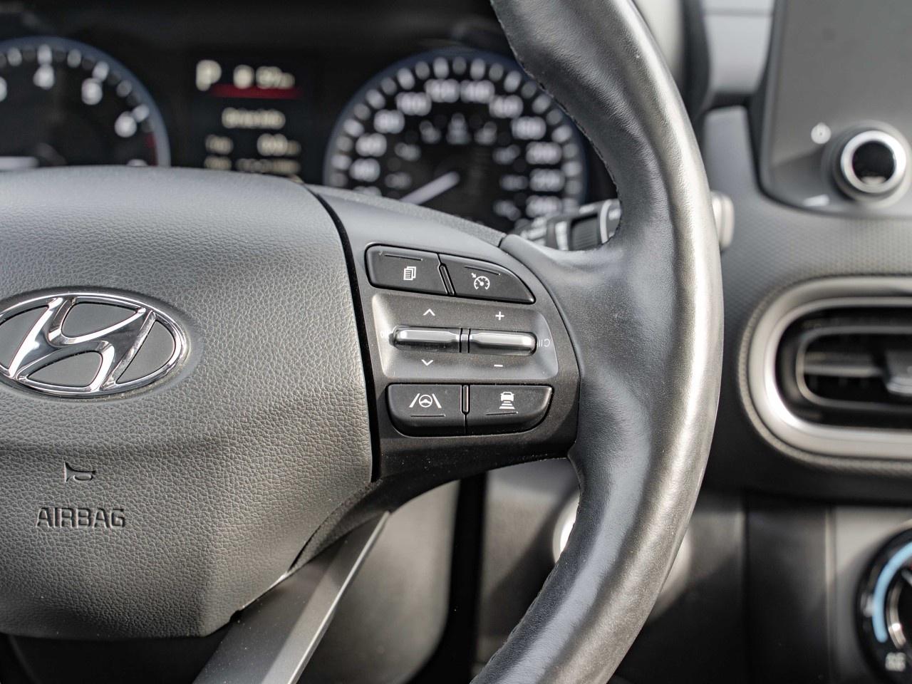 2022 Hyundai KONA 2.0L Preferred AWD w/Sun & Leather Package Photo