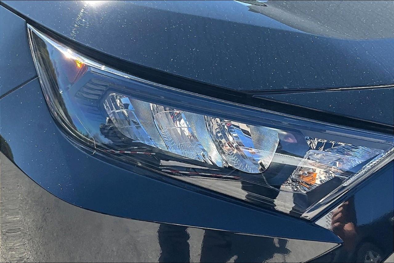 2024 Toyota RAV4 LE Photo