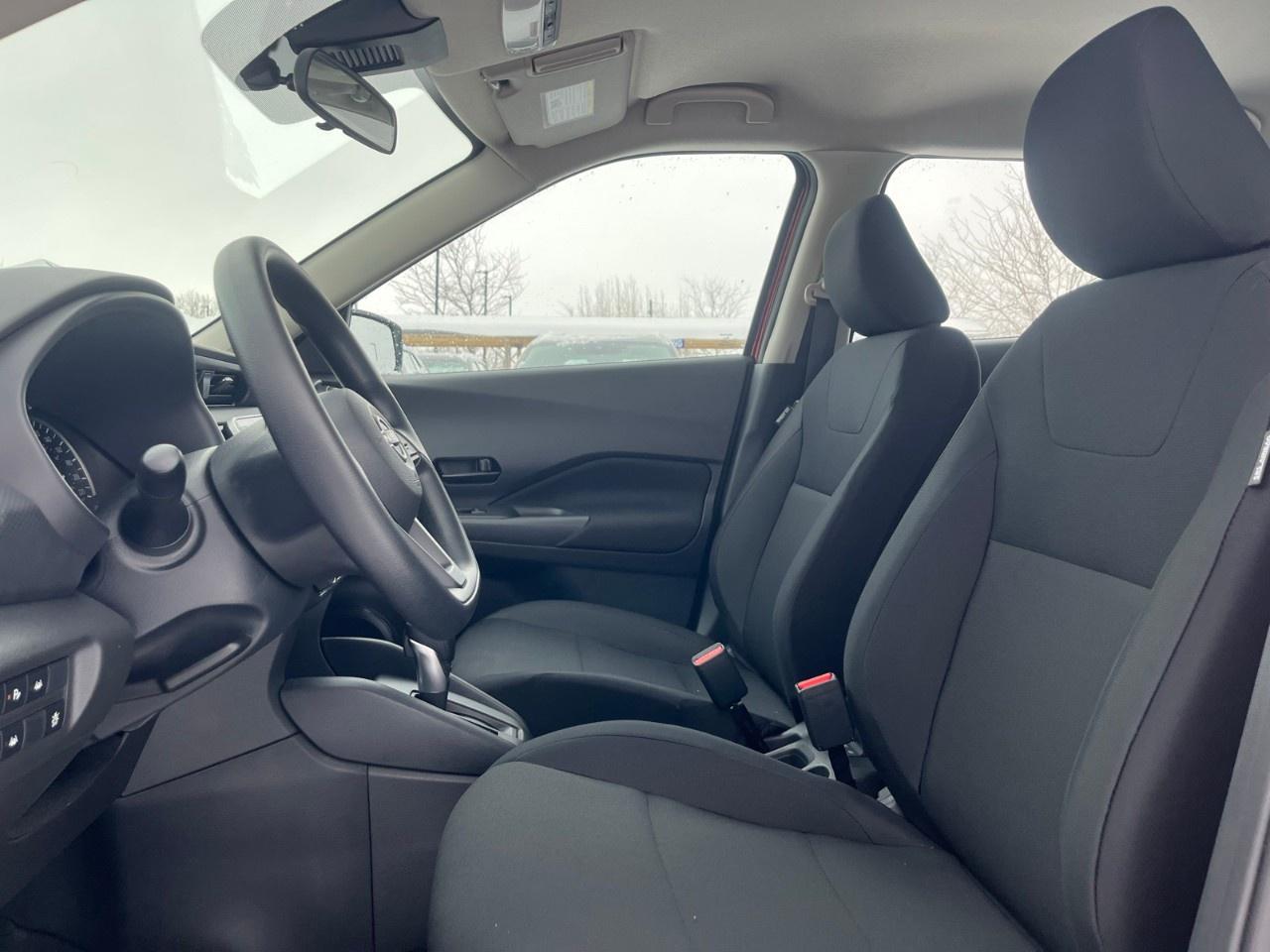 2025 Nissan Kicks Play S FWD Photo