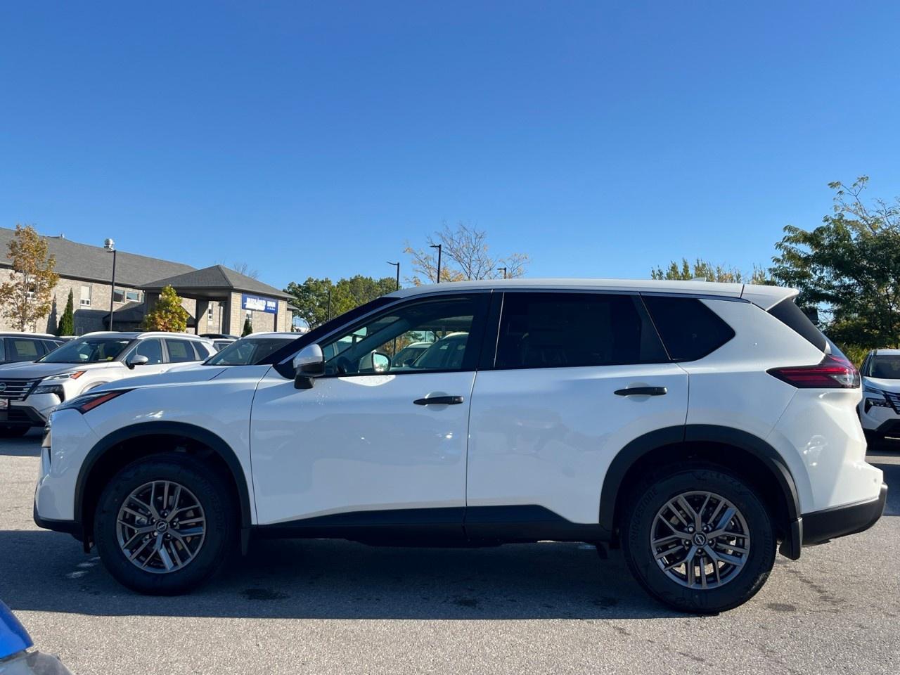 2026 Nissan Rogue AWD S Photo3