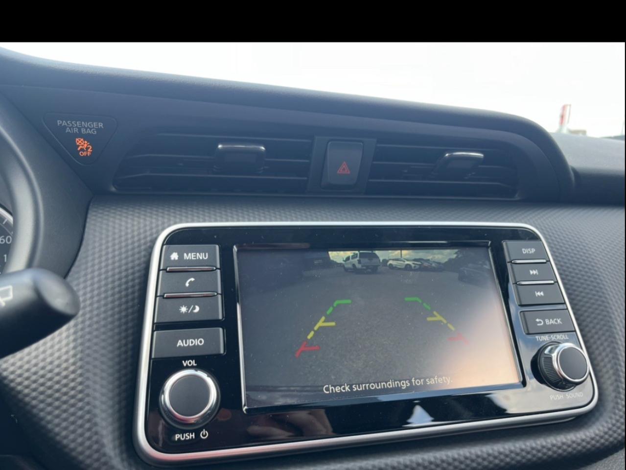 2025 Nissan Kicks Play S FWD Photo