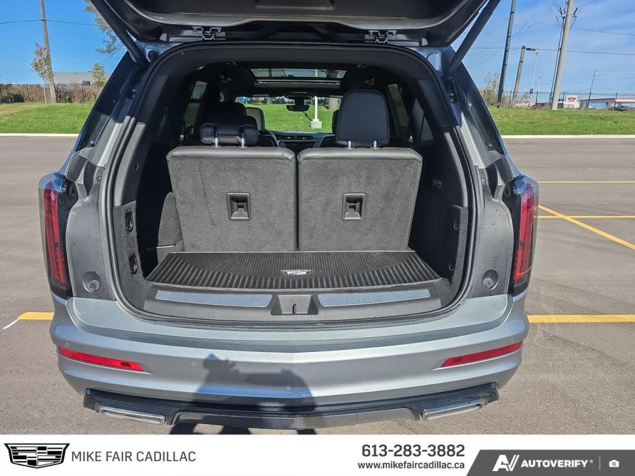 2024 Cadillac XT6 Sport AWD,power sunroof,heated/vented front seats,heated steering,HDsurround vision.remote start Photo