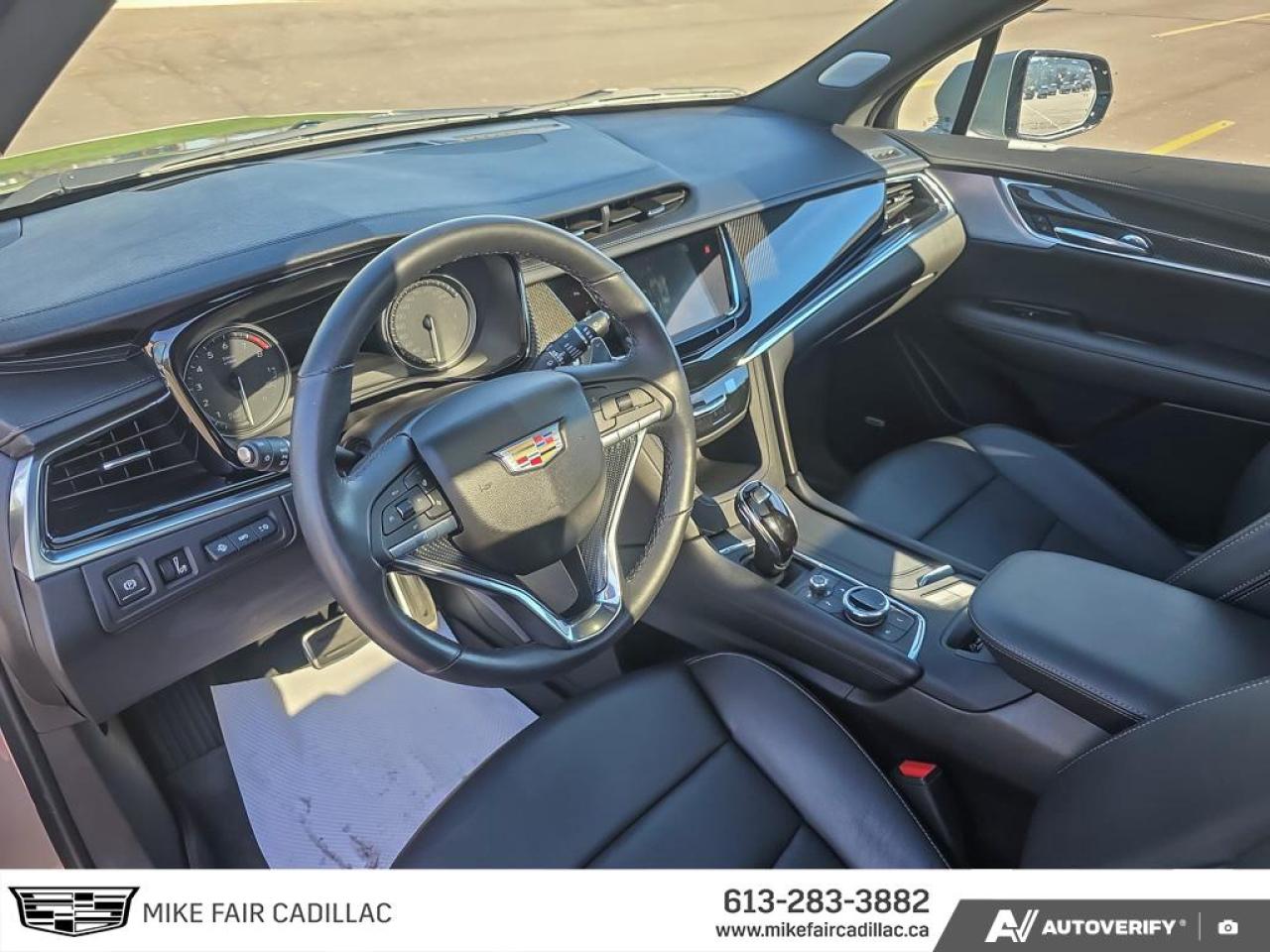 2024 Cadillac XT6 Sport AWD,power sunroof,heated/vented front seats,heated steering,HDsurround vision.remote start Photo