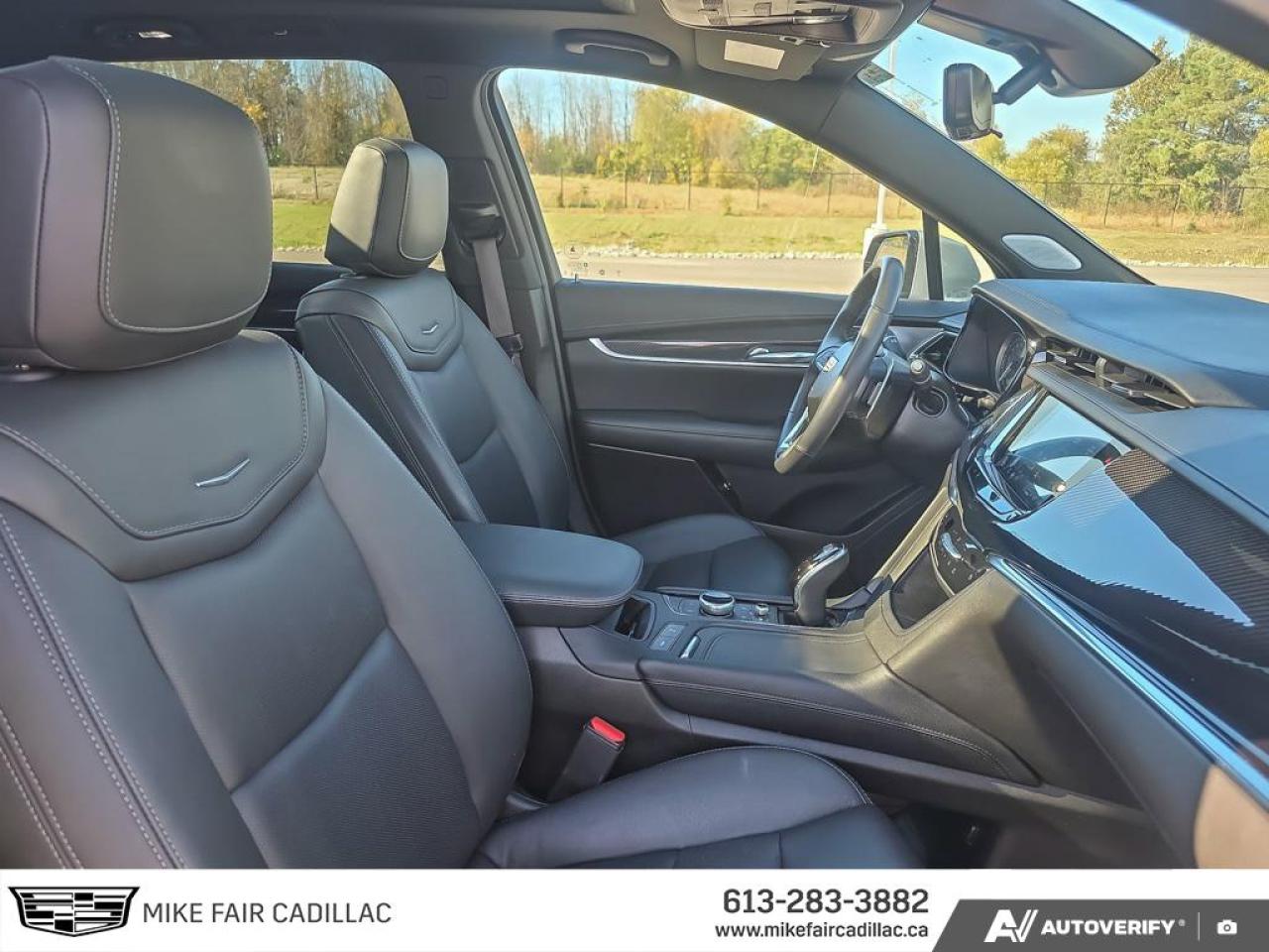 2024 Cadillac XT6 Sport AWD,power sunroof,heated/vented front seats,heated steering,HDsurround vision.remote start Photo