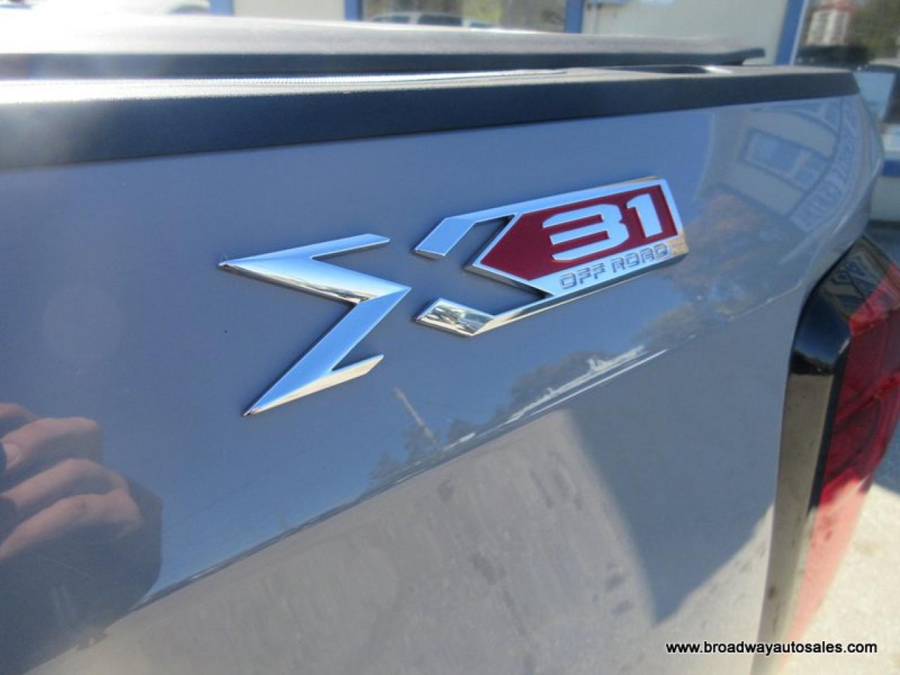 2024 GMC Sierra 1500 LIKE NEW ELEVATION-EDITION 5 PASSENGER 5.3L - V8.. 4X4.. CREW-CAB.. SHORTY.. HEATED SEATS & WHEEL.. BACK-UP CAMERA.. BLUETOOTH SYSTEM.. Photo