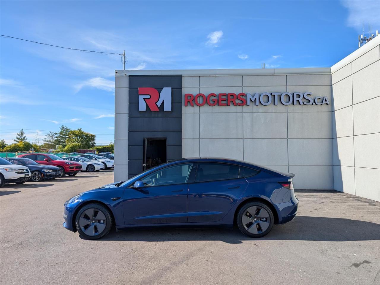 2022 Tesla Model 3 STANDARD