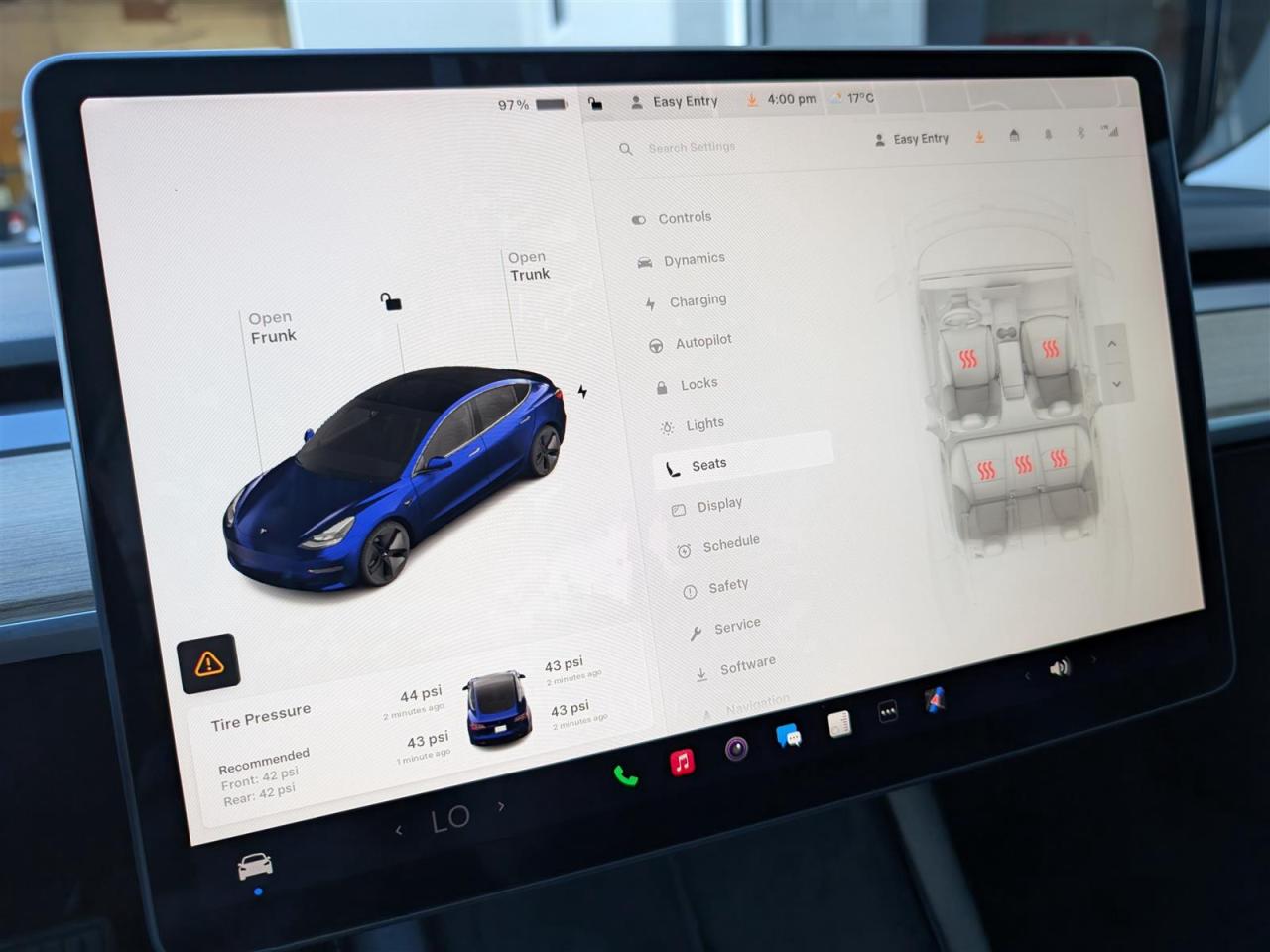 2022 Tesla Model 3 STANDARD