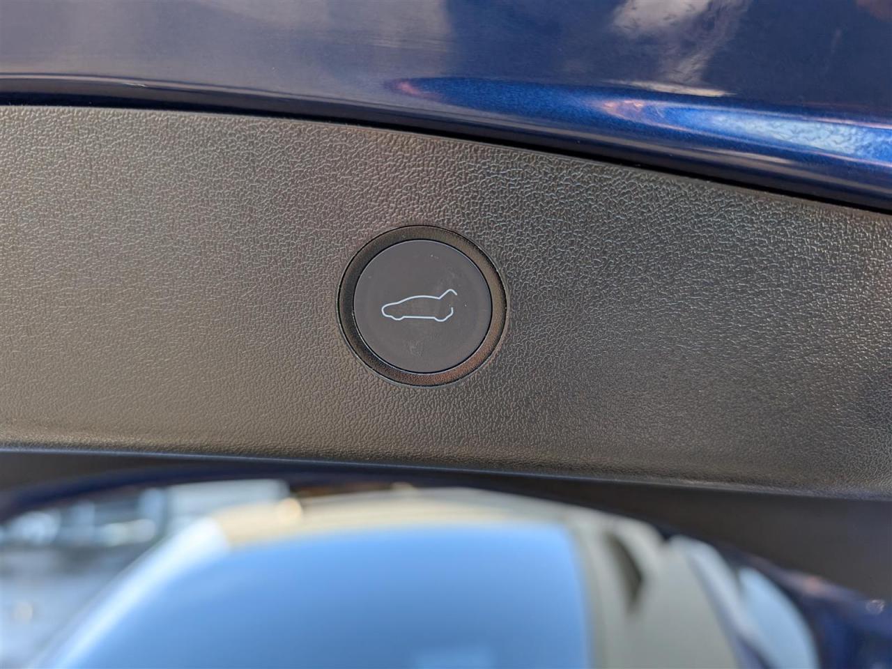 2022 Tesla Model 3 STANDARD