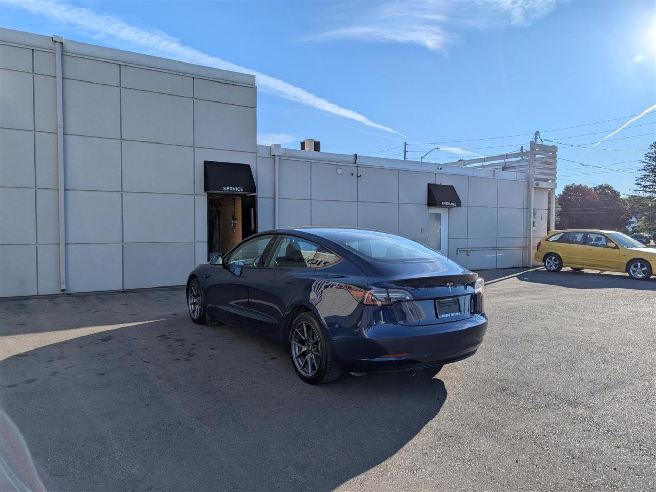 2023 Tesla Model 3 STANDARD