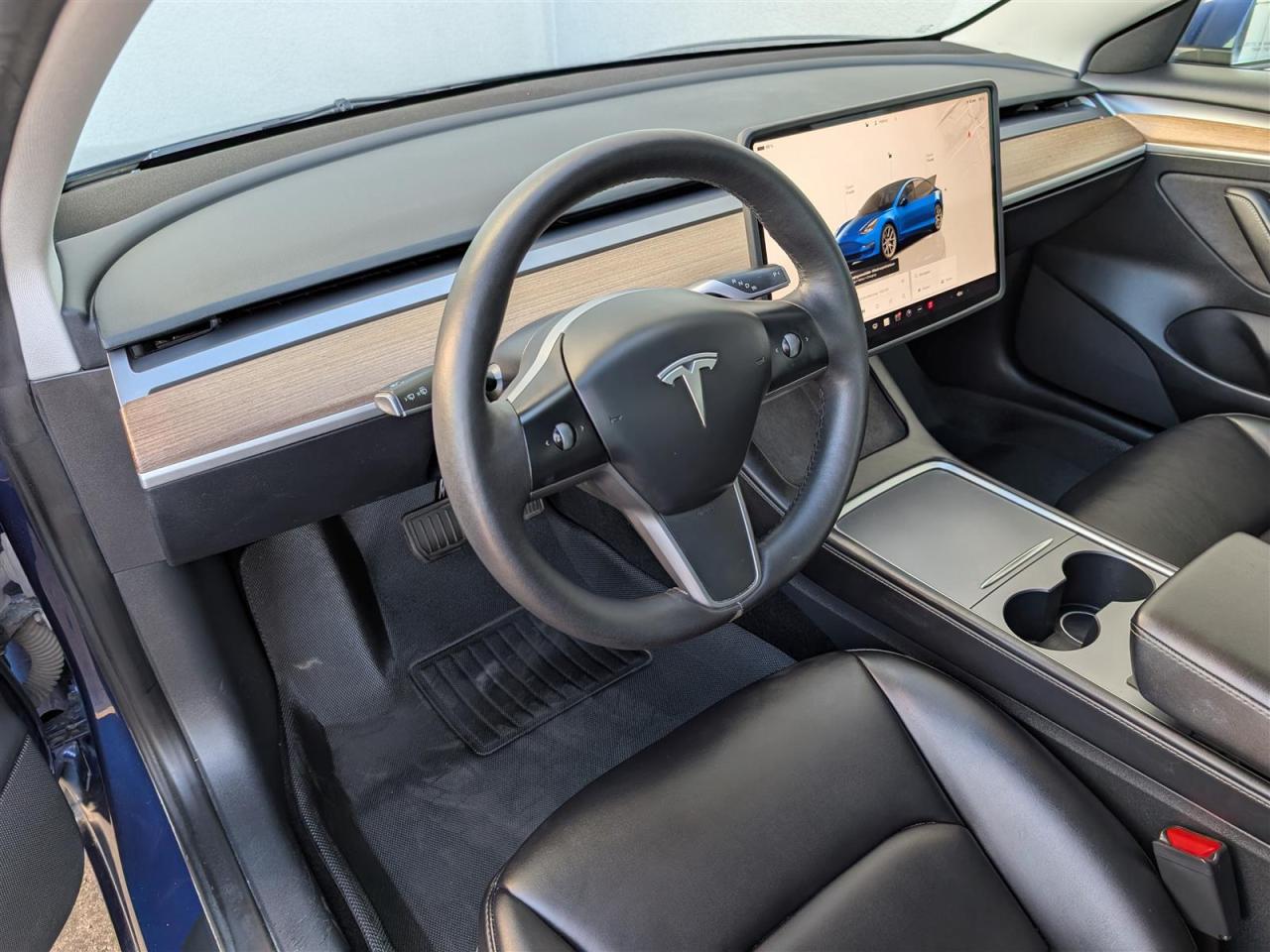 2023 Tesla Model 3 STANDARD